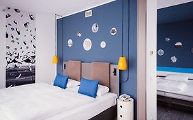 Vienna House Easy by Wyndham Berlin Friedrichshain